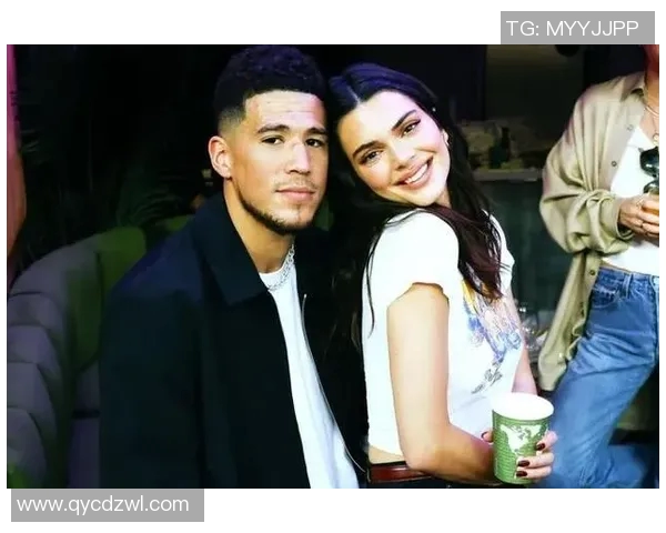 八卦爆料：布克被曝与明星传出绯闻