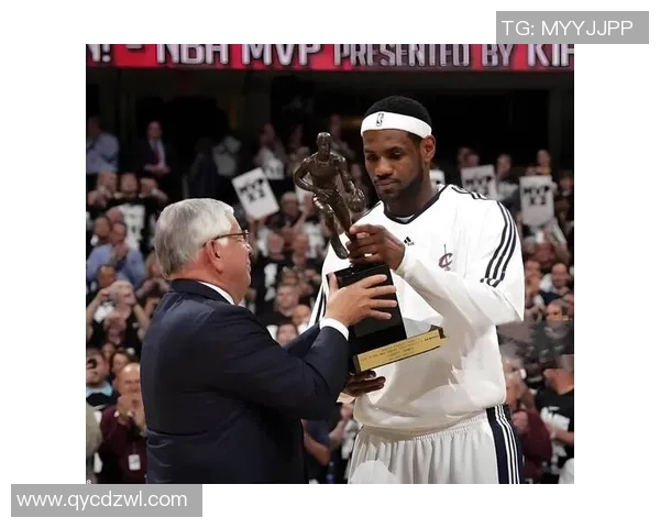 球员表现分析:谁配得上MVP?